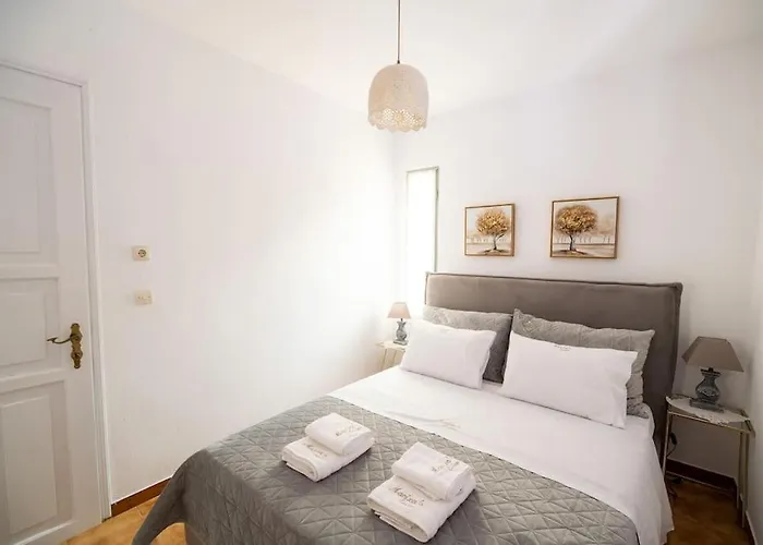 μariza's Escape Villa Afissos