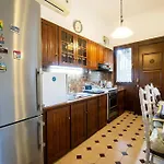 μariza's Escape Afissos