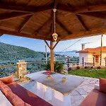 μariza's Escape Vilă Afissos